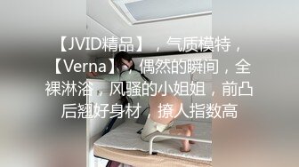 《硬核✅极品网_红》众多坛友开帖求的Onlyfans亚裔百变小魔女izzybu付费解锁露脸私拍~被富二代各种玩肏双飞闺蜜紫薇 (23)