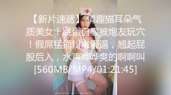 青春靓丽小妹在家洗澡自拍 奶子坚挺阴毛稀疏