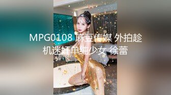 商场女厕全景后拍7位年轻的美女少妇 各种名器登场 (1)