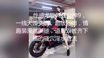 漂亮姐妹花双飞两个小少妇露脸群P啪啪做爱，第三视角观战，女上位完美榨汁