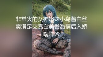 [MP4/ 1.03G]&nbsp;&nbsp;人妻少妇的温柔全程露脸大秀直播，温柔的舔弄大鸡巴好骚，给大哥舔乳头撸鸡巴