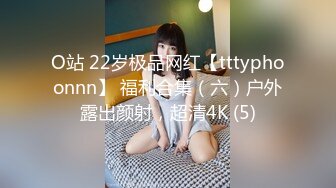 [MP4/ 698M] 素颜妹子给男友交含屌岔开腿白虎穴揉奶亲嘴无套啪啪没忍住射了撸一背