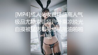 可爱cd妮可：花一样的女孩儿，萌萌的眼睛，淘气的仙女棒，好想一口给她吃掉！